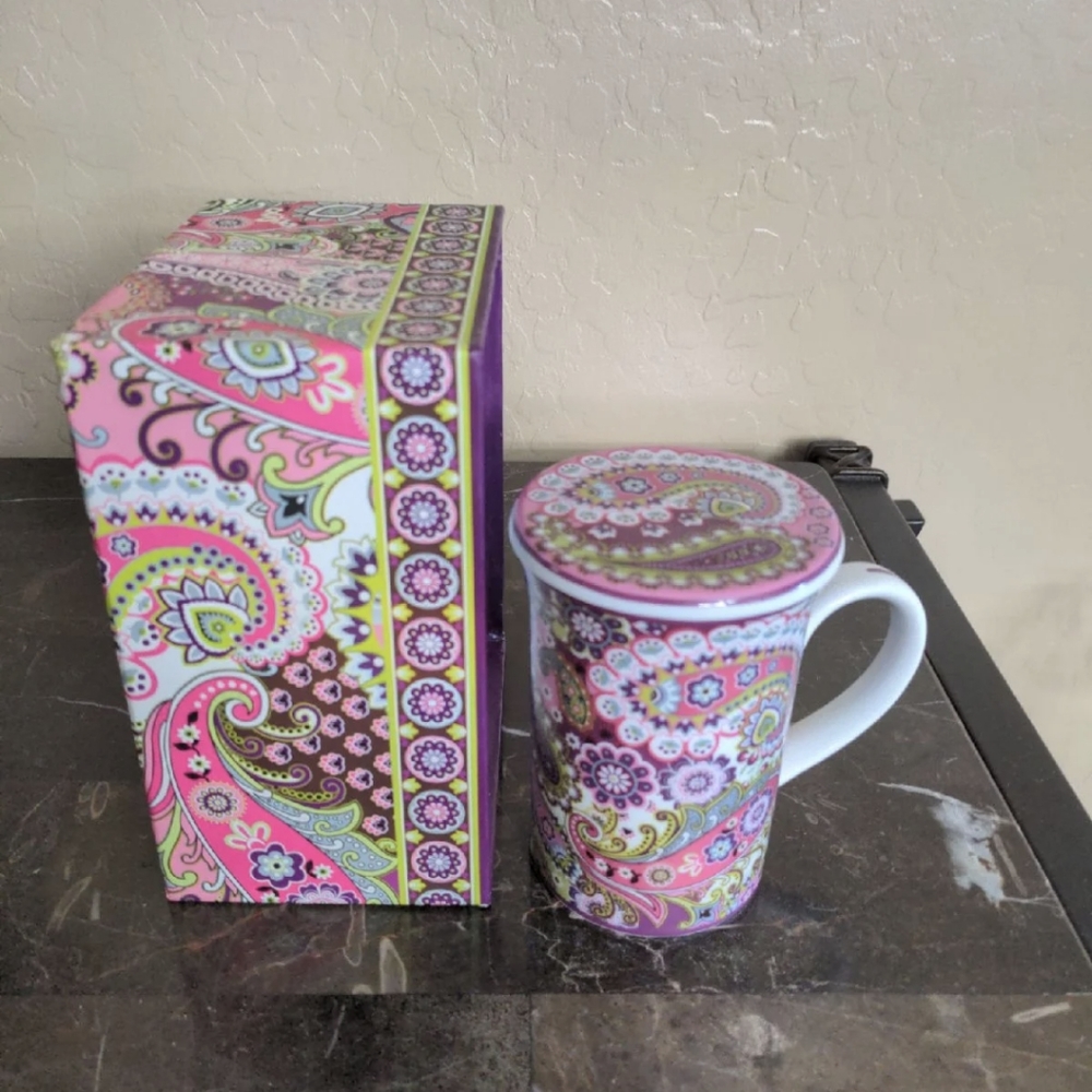 VERA BRADLEY MUG VERY BERRY PAISLEY